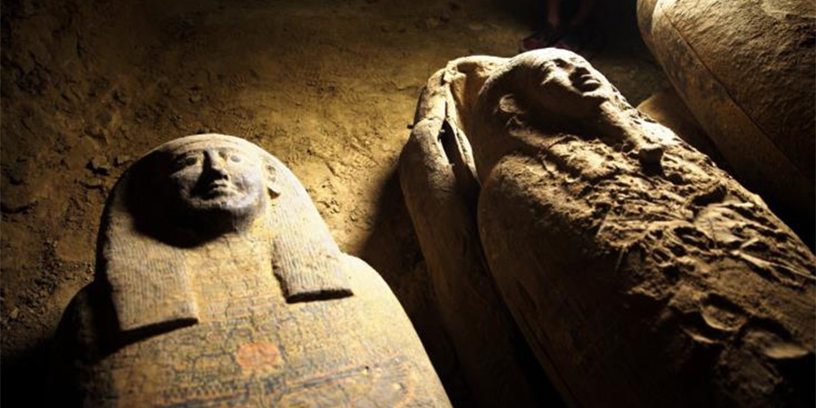 ΑΙΓΥΠΤΟΣ: Ανακαλύφθηκαν 14 αρχαίοι τάφοι στη νεκρόπολη της Σακάρα